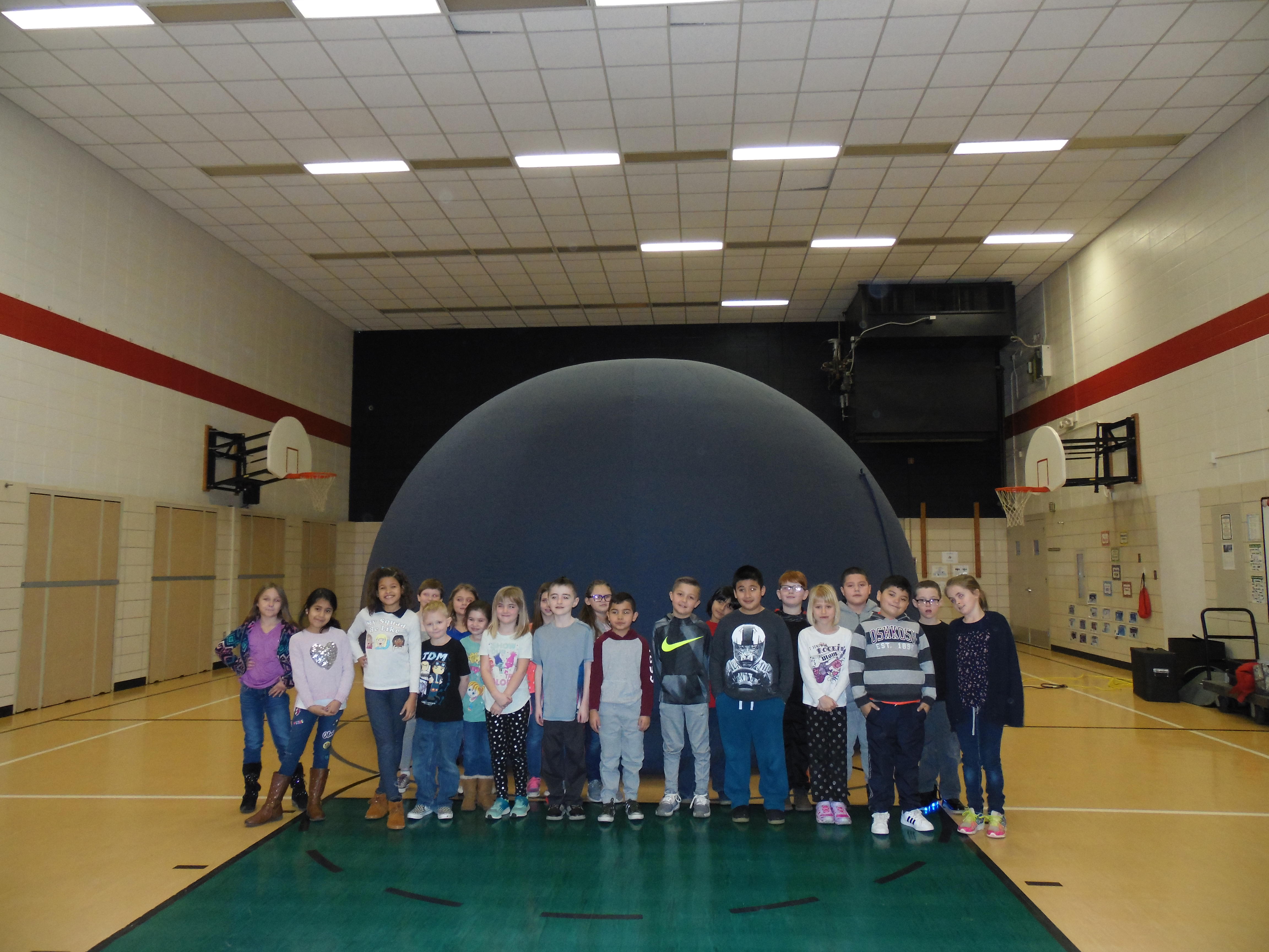 StarLab with Ms. Norris and students